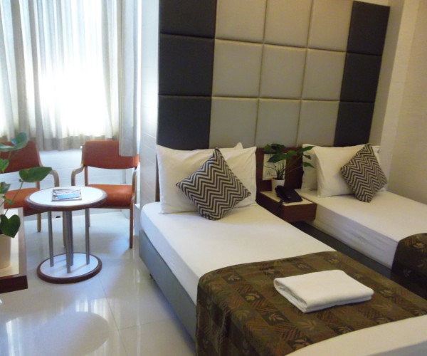 Gallery Elphinstone Hotel